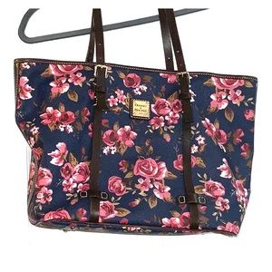 Dooney & Bourke Cabbage Rose Navy Blue Tote *Rare*